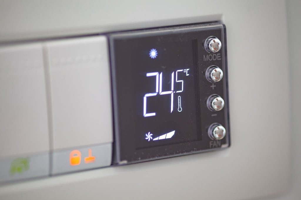 What Is a Boiler Thermostat and What Are Its Uses Heatserv